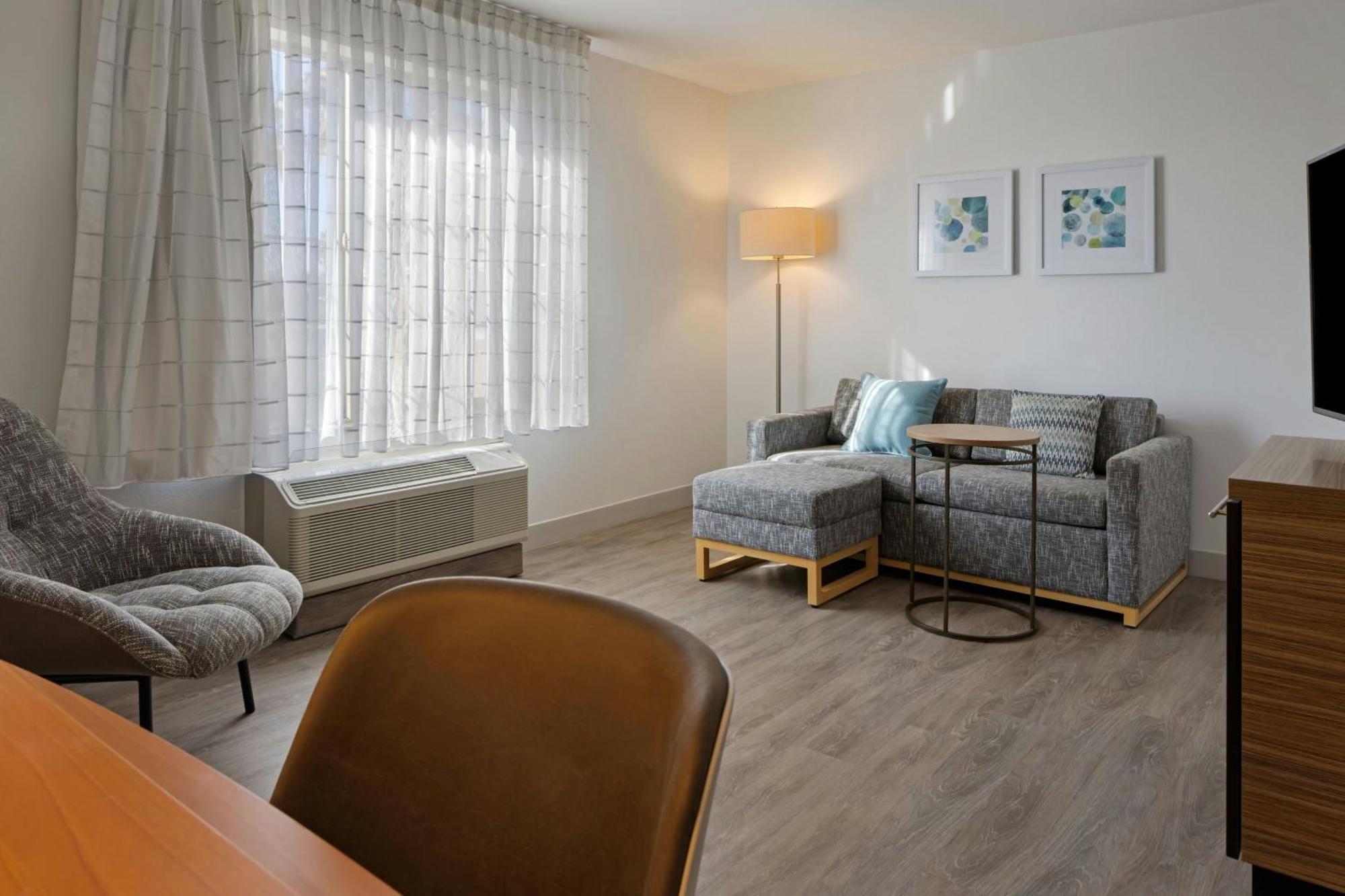 Towneplace Suites By Marriott Ontario Airport Rancho Cucamonga Dış mekan fotoğraf